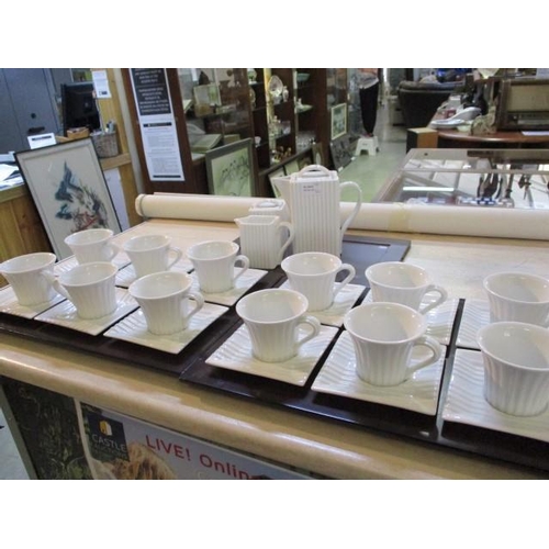 941 - Set of 12 x Ceramic Modern Coffee Set with Square Pot/ Sugar Bowl & Cream Jar & 3 x Wooden Trays , (... 