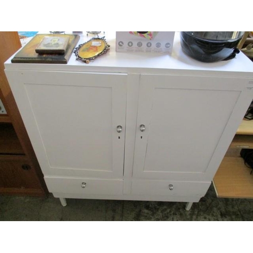 817 - White Unit - Double Drawers