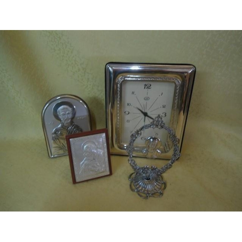 851 - 3 x Icons & Silver Plated Clock