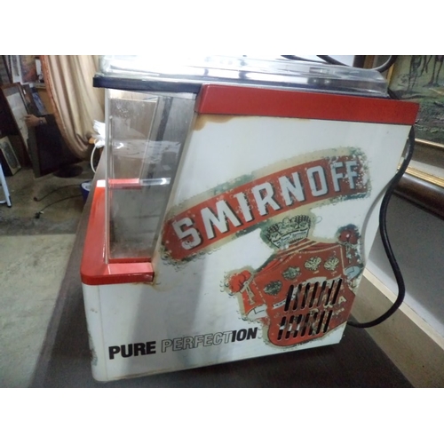 2254 - Smirnoff 'Pure Perfection' 3 Bottle Bar Cooler / Fridge