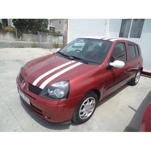 2025 - Renault Clio (2001), 1.4L, Manual, Petrol, 147000KM, Tax'd Until June 18, M.O.T. Until 28/2/2019** B... 