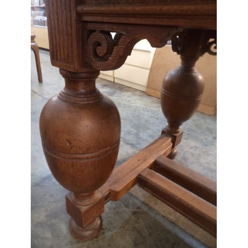 545 - • Antique Solid Oak Extendable Refectory Dinning Table with Bulbous Legs and Carvings