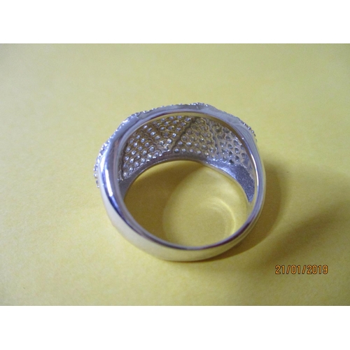 277 - 18ct White Gold and Zircon Ring - 8.2grms Total Weight