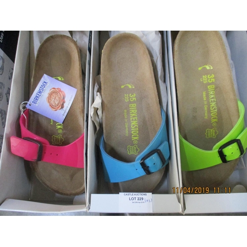 229 - 3 x Pairs of BIRKENSTOCK Shoes,  Made in Germany, Ladies, Sizes: 35, New in Box, Various Colours, To... 