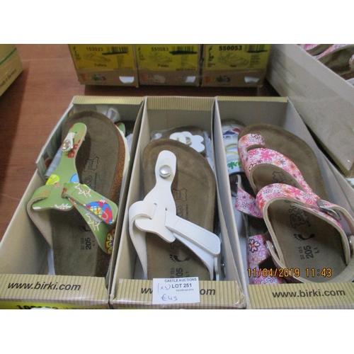 251 - 3 x Pairs of Birkis Shoes, Made in Germany, Children's, Sizes: 32, New in Box, Various Colours & Sty... 