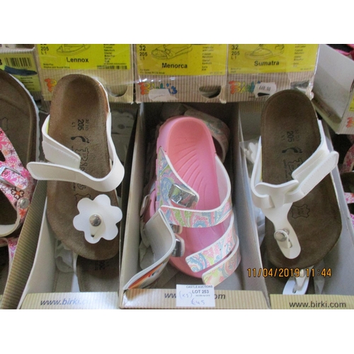 253 - 3 x Pairs of Birkis Shoes, Made in Germany, Children's, Sizes: 32, New in Box, Various Colours & Sty... 