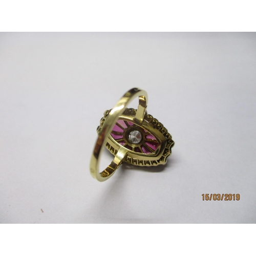 86 - Art Deco Gold Ring with Large Diamond in Centre, 28-Little Diamonds & Quanitty of Ruby, 5.3g