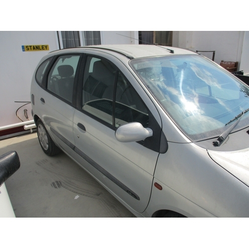 2072 - Renault Scenic Estate (1999), 1.6L, Petrol, Automatic, 147,130 miles, MOT until November19, Road Tax... 