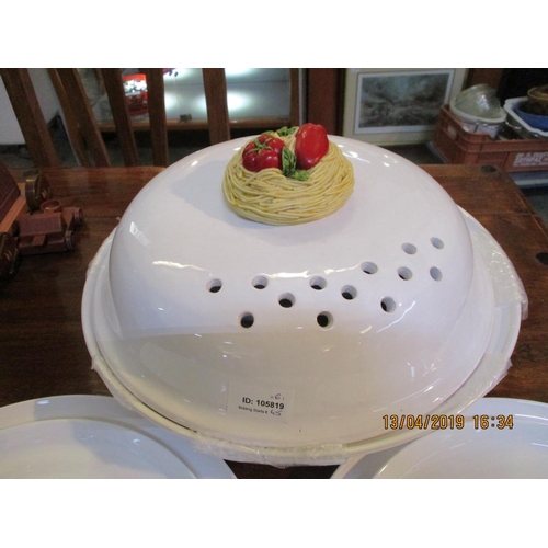 492 - Spaghetti Set Ceramic Dish with Lid and Plates