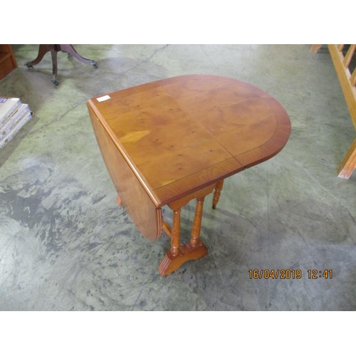 495 - Small Gate Legged Drop Leaf Table