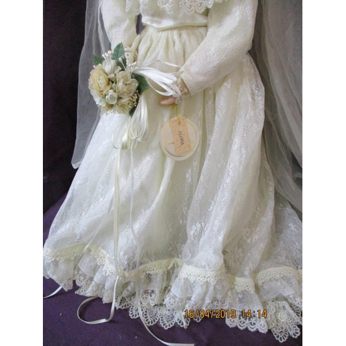 34 - ''Alberon Desin Gns'' Porcelain Doll ''Gloria Original'' Box and Certificate of Authenticity