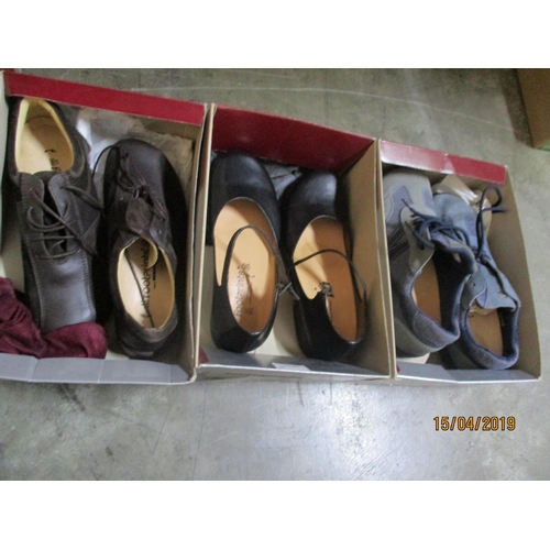384 - 3 x Pairs of FootPrints by BIRKENSTOCK Shoes, Made in Germany, Ladies/ Mens, Sizes: 40, 41, New in B... 