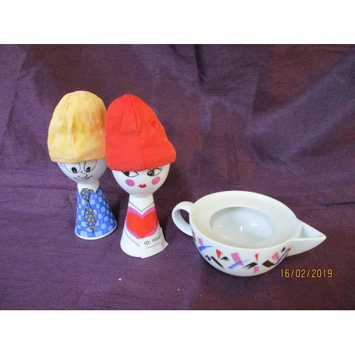 425 - Pair of Egg Holder and Cream Jag 'Ritzenmoff'