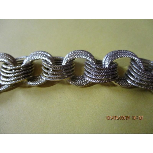 185 - 9ct Vintage Yellow Gold Bracelet Total Weight 16.7gr