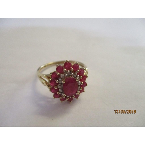 175 - 9ct Gold Ring with Rubies & Diamonds, Total Weight: 4.4g