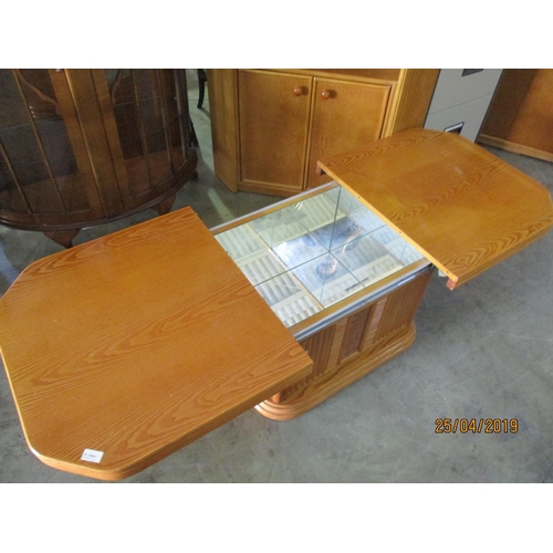 400 - Pine Effect Coffee Table with Drinks / Storage