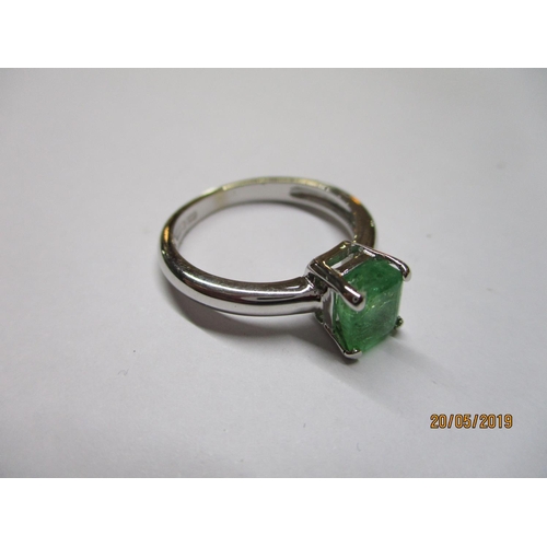 160 - 18ct White Gold Ring with Emerald Stone