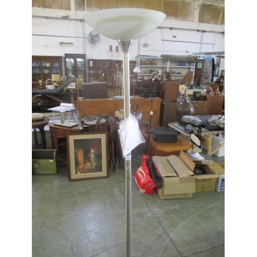 640 - Modern Uplighter