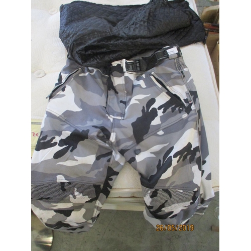 630 - TTS Waterproof and Armoured Motorcycle Trousers