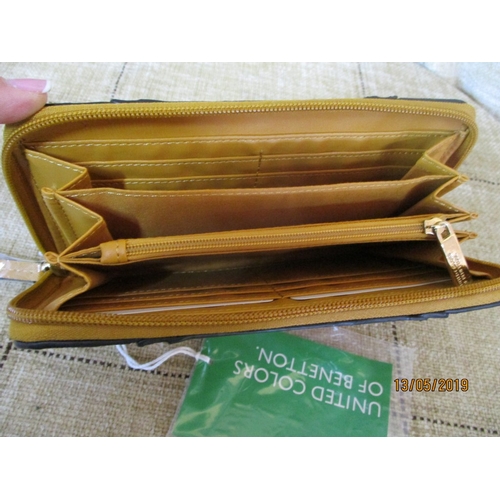 96 - Benetton Set: Terracota Colour Ladies Handbag & Yellow Wallet
