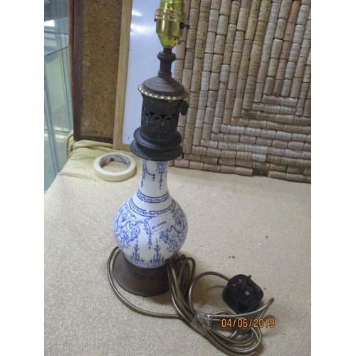 116 - Vintage Ceramic Brass Lamp Base