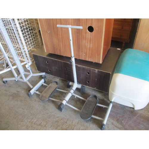 2314 - Leg Exercise Machine