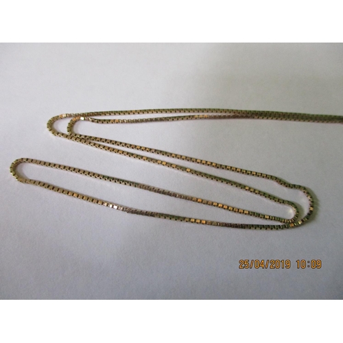 125 - 9ct Yellow Gold Chain 42cm, Total Weight: 1.6g