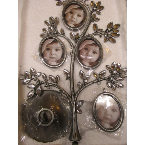 2413 - Family Tree Set of 3 x Modern Metal Photo Frames