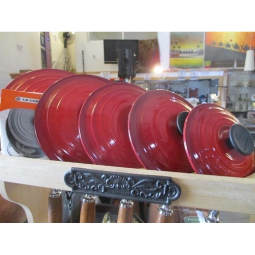 84 - Set of 5x Le Creuset Saucepans with Wood Rack (wood handle and lid) New