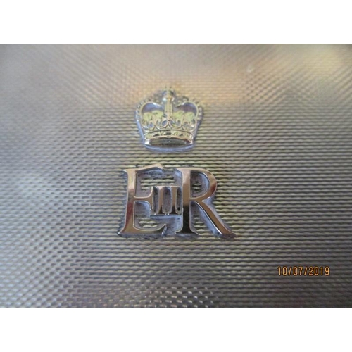 124 - Sterling Silver Powder Compact with Queen Elizabeth II Emblem, in a Cartier Box. The Seller states i... 