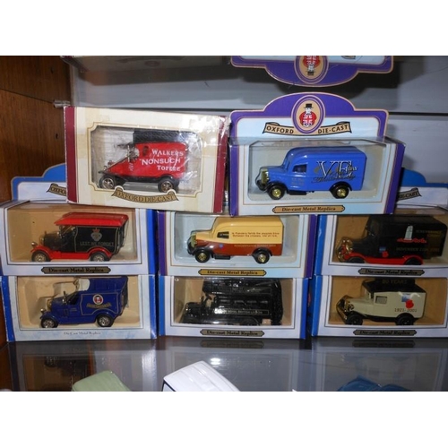 52 - 8 x Oxford Model Collectable Vans