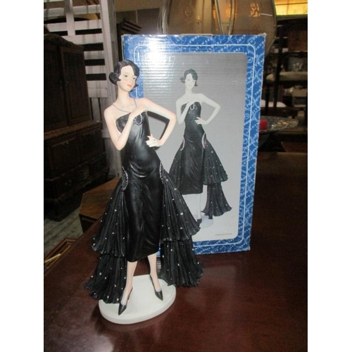 89 - Shudehill Figurine of a Lady, Boxed