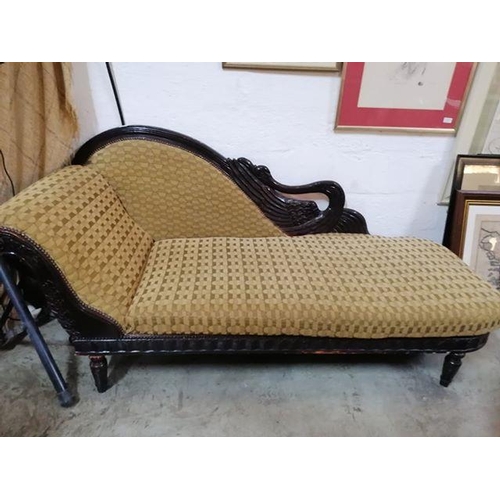 113 - Chaise Longue