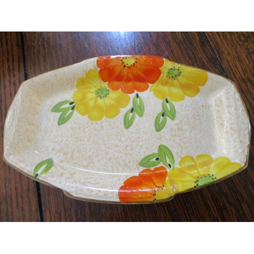 4088 - Vintage ''Yellow'' Small Mini Sandwich Dishes