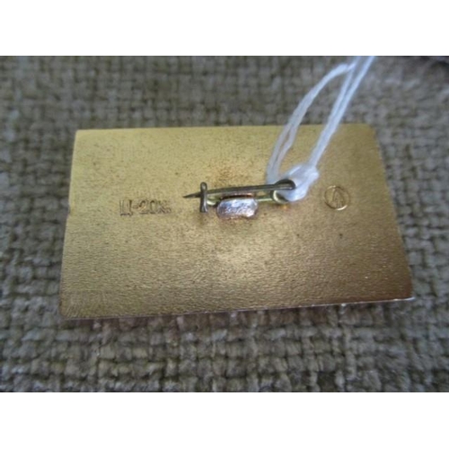 4096 - 1980 Moscow Olympic Gold Plated Badge & Red Leather Wallet