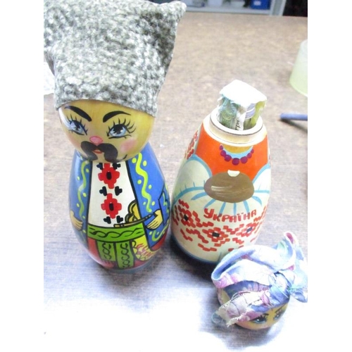 4098 - Collectionn of Fancy Watches, Souvenirs from Ukraina and Others