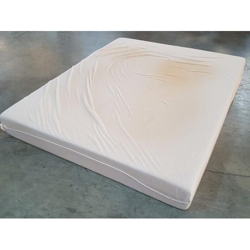 104 - Double Matress Foam Memory Mattress (190cm x 200cm)