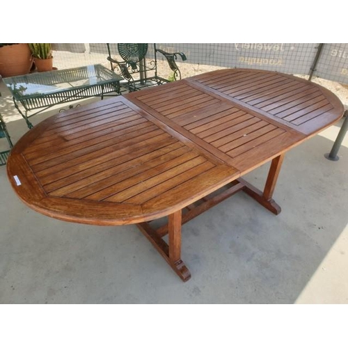 1A - Solid Wood Extendable Oval Garden Table (2m Extended x 1m x H:75cm)