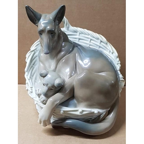 26 - Lladro German Shepherd Dog with Pup #4731 (Mum Dog with Puppy in Basket / Porcelain Figurine, Made i... 