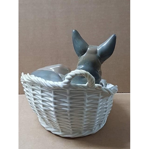 26 - Lladro German Shepherd Dog with Pup #4731 (Mum Dog with Puppy in Basket / Porcelain Figurine, Made i... 