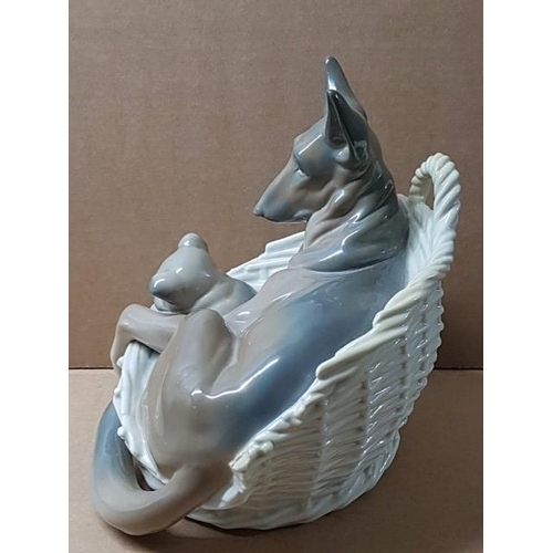 26 - Lladro German Shepherd Dog with Pup #4731 (Mum Dog with Puppy in Basket / Porcelain Figurine, Made i... 