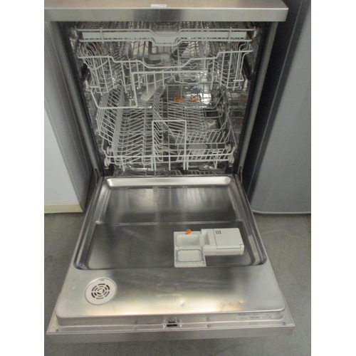 55 - Miele 6692 SC Plus Dishwasher