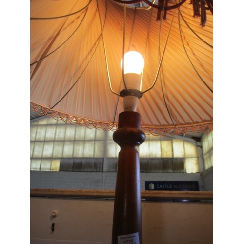 132 - Wooden Standard Lamp (H:180cm)