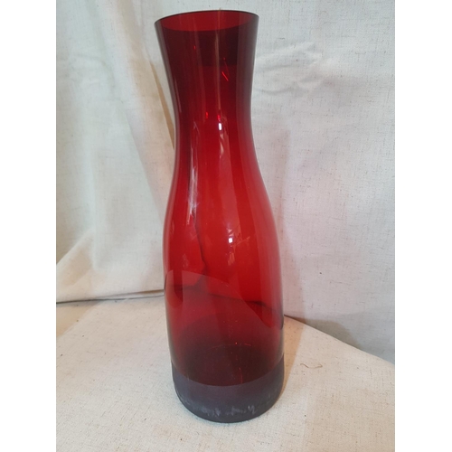 458 - Villeroy & Boch, Red Glass Vase, 'Novo' by Paloma Picasso