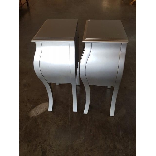 42 - Pair of Silver Colour Finish Classical Style 2-Drawer Bedside Units with Cabriole Legs (41cm x 26cm ... 
