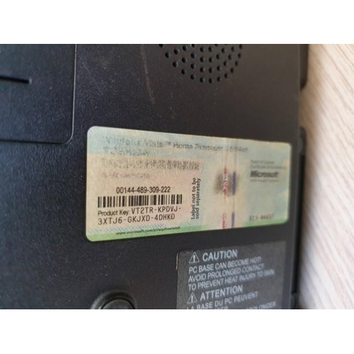 44A - Toshiba Satellite P200-1BK Laptop, Intel Core 2 DVD CPU, 2.20 GHz, 2GB Ram, 100GB HD Windows Vista H... 