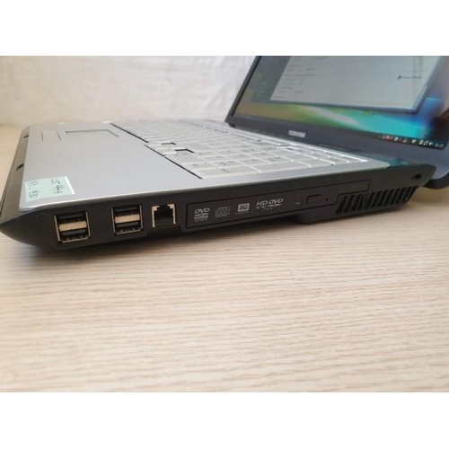44A - Toshiba Satellite P200-1BK Laptop, Intel Core 2 DVD CPU, 2.20 GHz, 2GB Ram, 100GB HD Windows Vista H... 