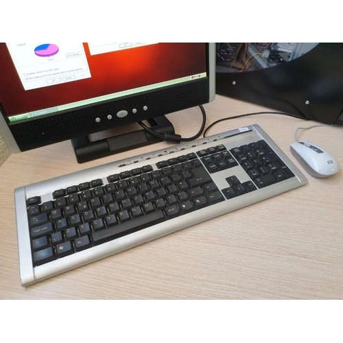 44C - Desktop PC with Auss Gaming Tower, 17