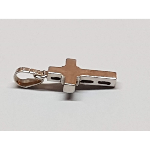 33 - 14ct White Gold Cross Pendant with Clear Stones, Total Weight 2.6g