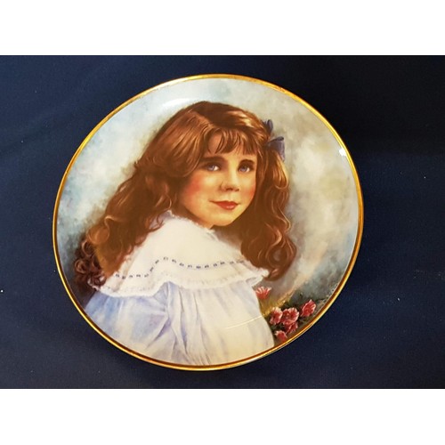 217 - Pair of Porcelain Decorative Plates Queen Elizabeth (Queen Mother) and Queen Victoria as a Child